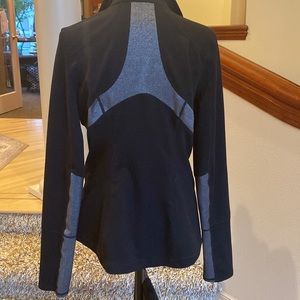 Zella 2pc. set large pants large jacket in great shape black with silver accents